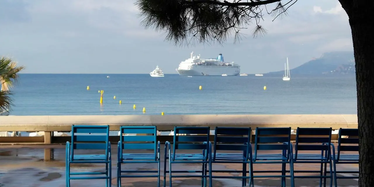 Appartement Le Cosy YourHostHelper à Cannes