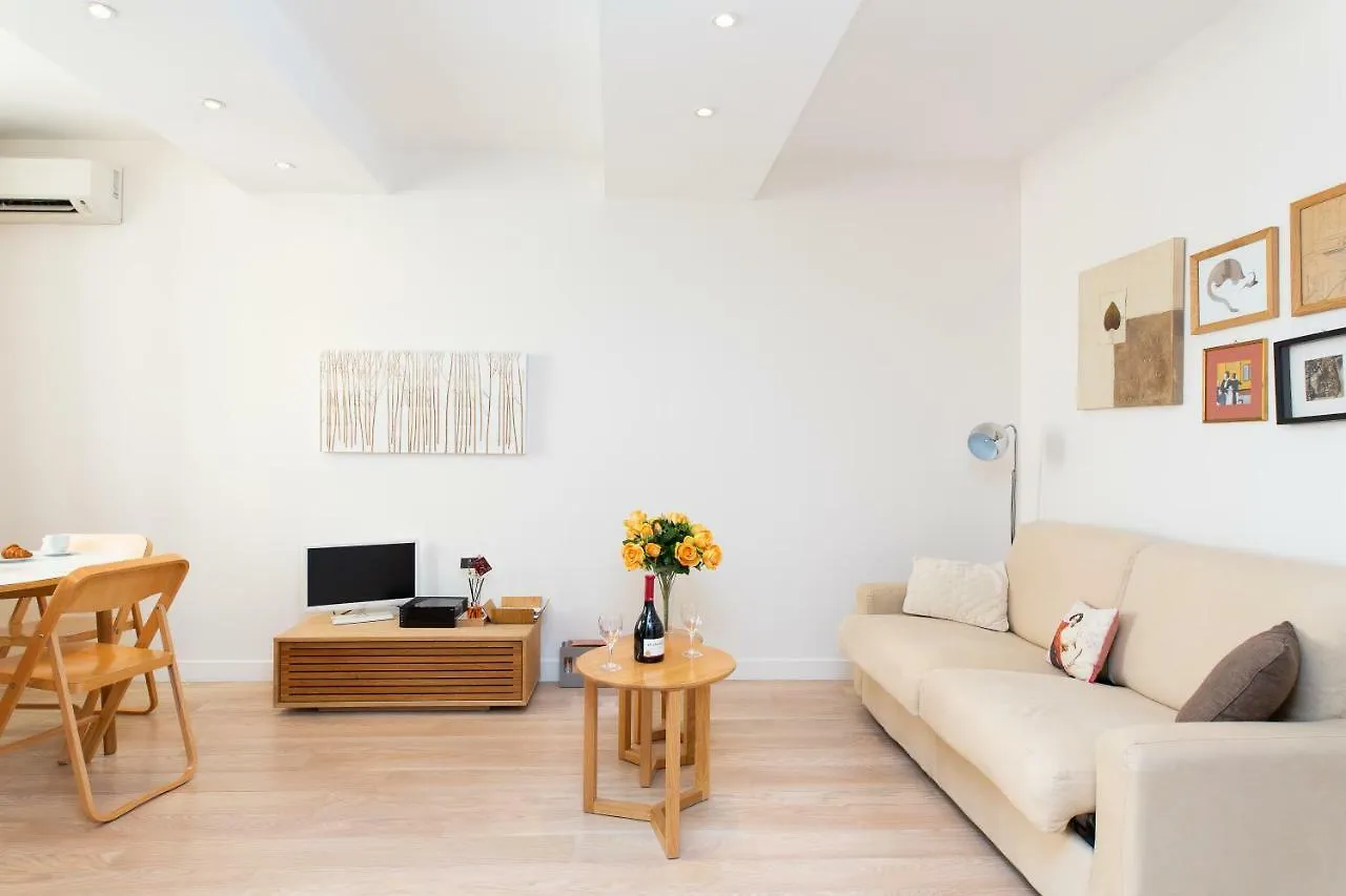 Appartement Le Cosy YourHostHelper à Cannes