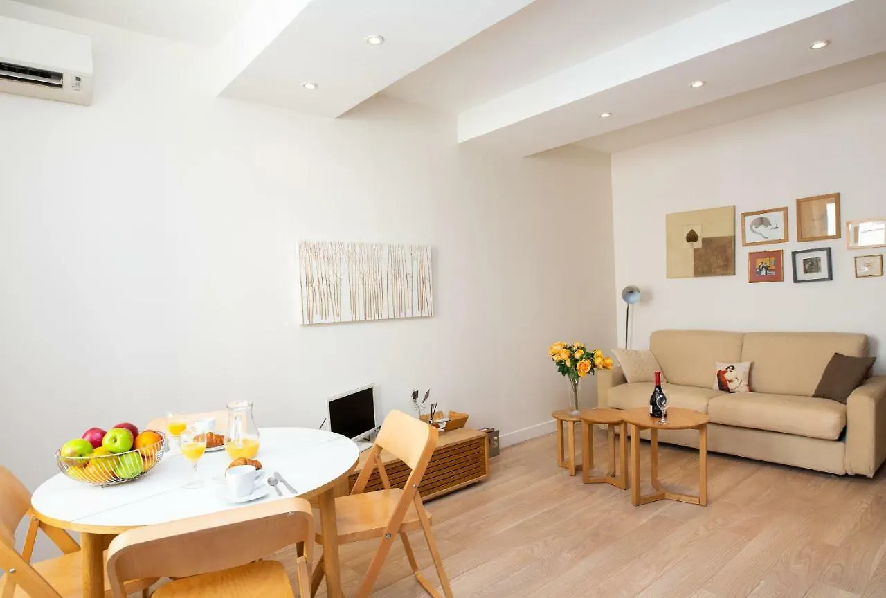 Appartement Le Cosy YourHostHelper à Cannes